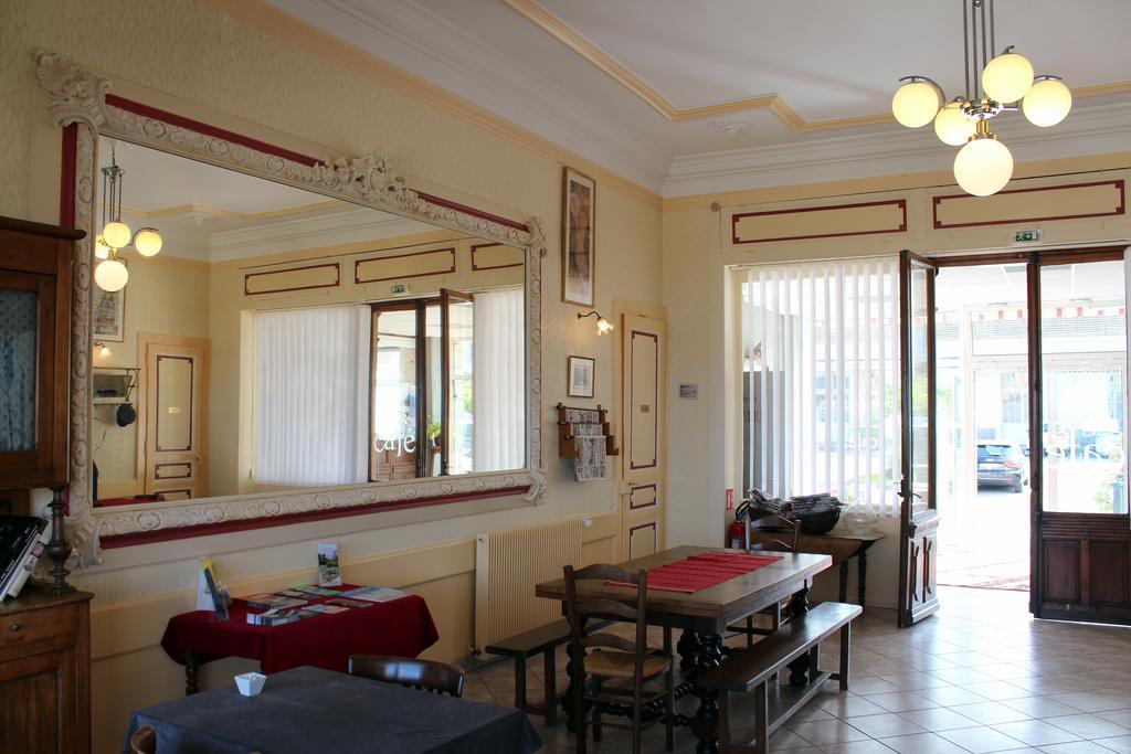 Hotel Evian Express - Terminus Екстер'єр фото