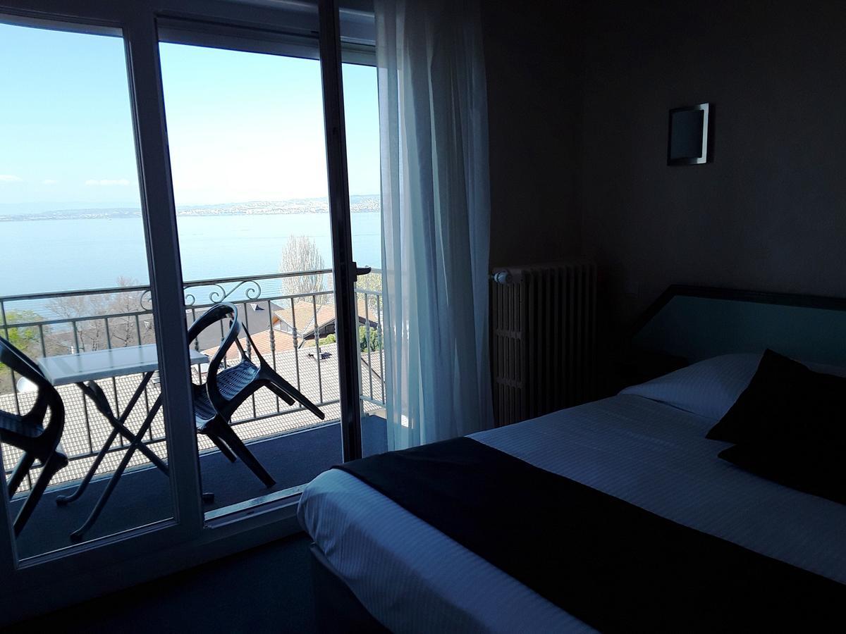 Hotel Evian Express - Terminus Екстер'єр фото